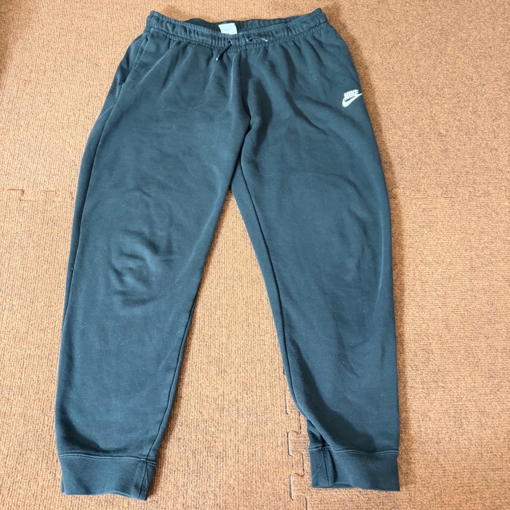 Nike Mens Sportswear Club‎ Fleece Joggers Black Sweatpants Medium BV2671-010 gym